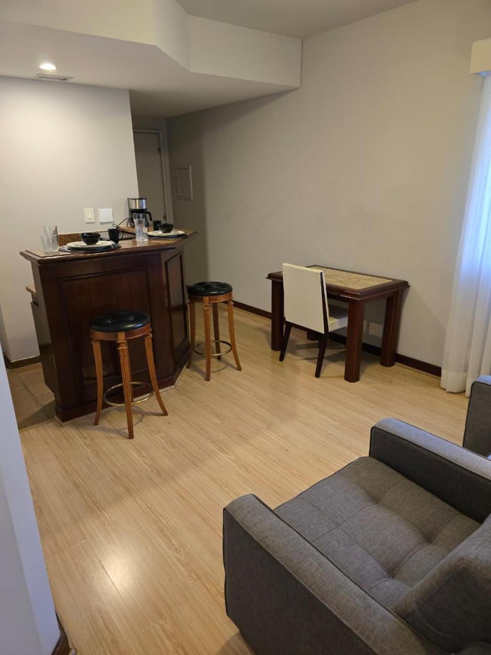 La Paulista - Flat 916 - Service Com Academia, Piscina E Prox Paulista * Sao Paulo